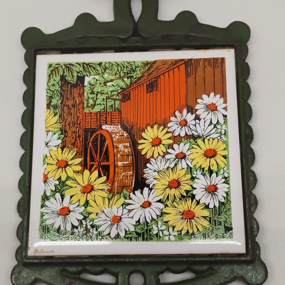Vintage MCM Cherry Black Cast Iron Tile Trivet Water Wheel Daisies Retro Kitchen